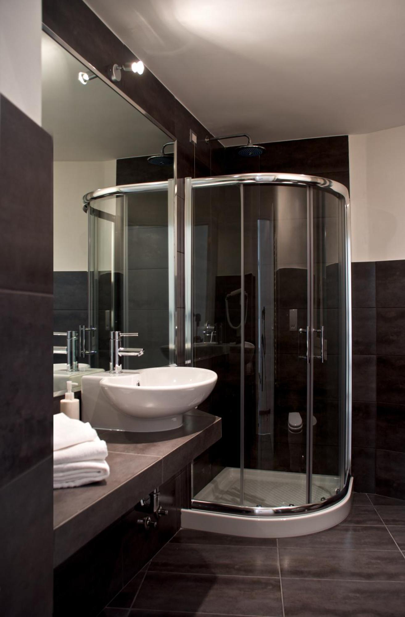 Roma Naif Rooms Gasthof 2*
